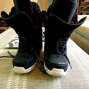 THIRTY TWO Men’s Shifty Boa Snowboard Boots, size 9